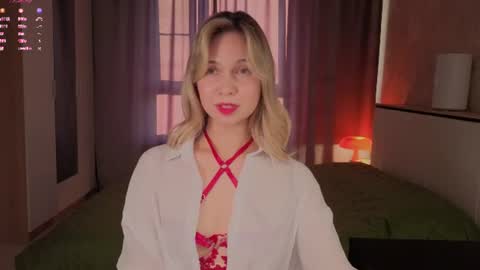 Snapshot of call__me_mommy_ chatting on 07-13-26, 06:00 Nancy Please thumbs up me online show from 07-13-26, 06:00