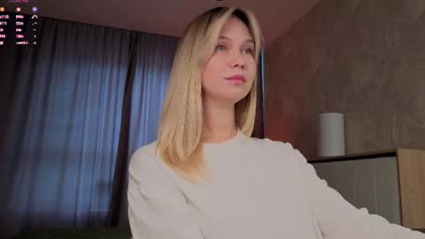 Snapshot of call__me_mommy_ chatting on 07-23-26, 11:41 Nancy Please thumbs up me online show from 07-23-26, 11:41