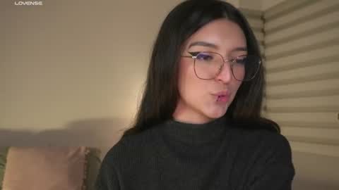   online show from 06-10-26, 01:06