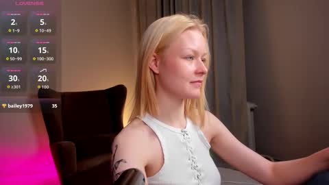 Robin online show from 10-15-25, 12:16