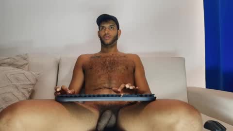 Snapshot of callmeby_lebron chatting on 02-04-26, 01:50 LeBron online show from 02-04-26, 01:50