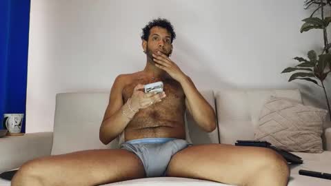 Snapshot of callmeby_lebron chatting on 02-24-26, 01:42 LeBron online show from 02-24-26, 01:42