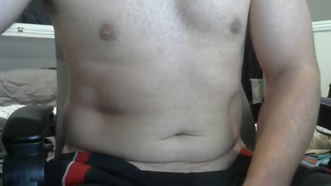 Snapshot of callmeroger33 chatting on 09-18-25, 03:47 callmeroger33 online show from 09-18-25, 03:47