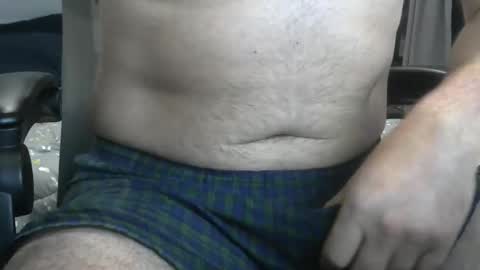 Snapshot of callmeroger33 chatting on 11-18-25, 06:45 callmeroger33 online show from 11-18-25, 06:45