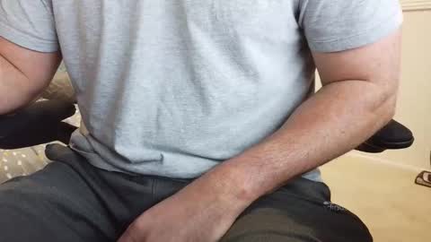 callmeroger33 online show from 02-18-26, 04:36