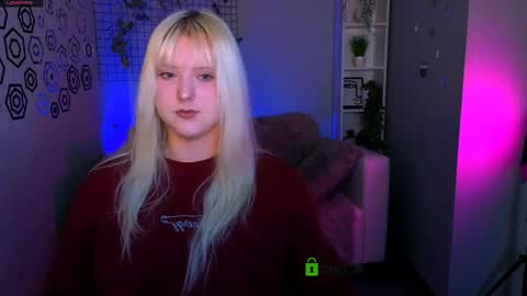 callmevivien online show from 04-12-26, 09:36