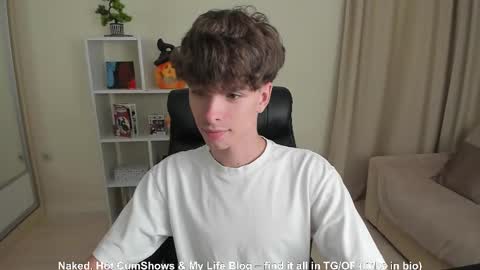 Hey I am Calvin  online show from 09-12-25, 06:08