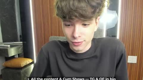 Hey I am Calvin  online show from 04-29-26, 05:17