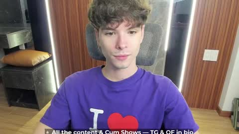 Hey I am Calvin  online show from 05-01-26, 05:17