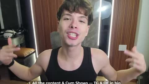 Hey I am Calvin  online show from 05-05-26, 05:10