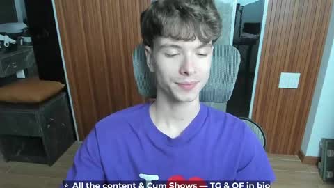 Hey I am Calvin  online show from 05-08-26, 05:18