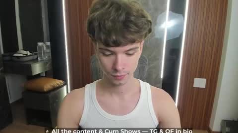 Hey I am Calvin  online show from 05-17-26, 05:20