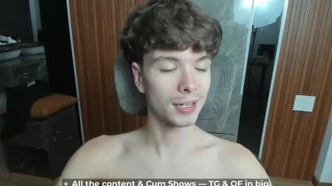 Hey I am Calvin  online show from 05-27-26, 04:37