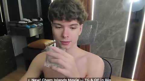 Hey I am Calvin  online show from 07-25-26, 03:20