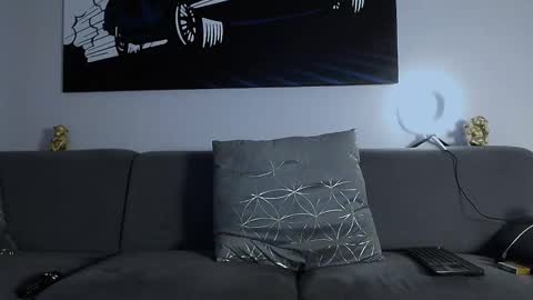 Calvin  online show from 01-22-25, 07:46