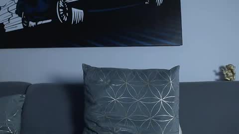 Calvin  online show from 02-27-25, 04:53