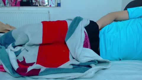 Snapshot of calvinjohnlad chatting on 02-18-25, 04:48 Calvinjohnlad online show from 02-18-25, 04:48