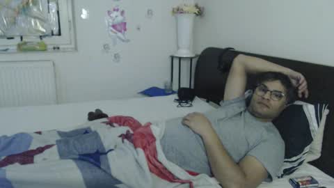 Snapshot of calvinjohnlad chatting on 11-28-25, 06:32 Calvinjohnlad online show from 11-28-25, 06:32