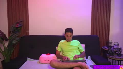 Calypso and Kayla online show from 06-16-26, 05:48