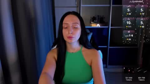 Snapshot of calypsownsu chatting on 02-05-25, 01:47 Christy online show from 02-05-25, 01:47