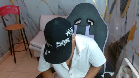 cam_xman online show from 02-26-26, 01:54