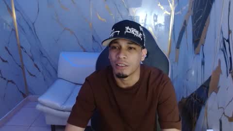 cam_xman online show from 04-21-26, 12:33