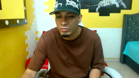 cam_xman online show from 06-03-26, 02:33