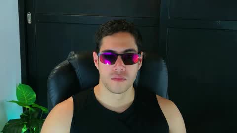 camara110 online show from 02-20-25, 12:19