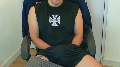 camara110 online show from 12-15-25, 03:49