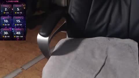 Snapshot of camboy301077 chatting on 12-19-24, 06:34 steffencamboy online show from 12-19-24, 06:34