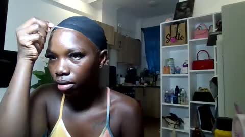 Princess online show from 11-08-25, 09:20