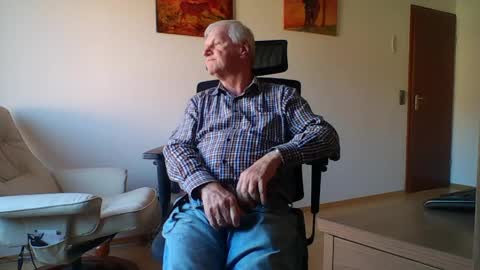 camcologne online show from 04-08-26, 07:30