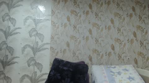Snapshot of camdiva1 chatting on 12-05-24, 01:36 CamDiva1 online show from 12-05-24, 01:36
