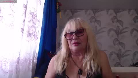 CamDiva1 online show from 11-21-25, 07:29