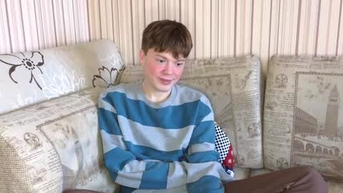 Snapshot of cameron_crowly chatting on 01-31-25, 09:05 Cameron online show from 01-31-25, 09:05