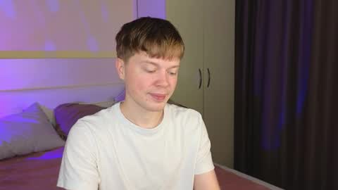 Snapshot of cameron_crowly chatting on 11-15-25, 10:34 Cameron online show from 11-15-25, 10:34