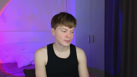 Snapshot of cameron_crowly chatting on 11-23-25, 09:31 Cameron online show from 11-23-25, 09:31