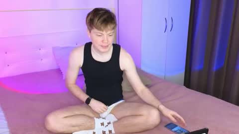 Snapshot of cameron_crowly chatting on 12-02-25, 08:52 Cameron online show from 12-02-25, 08:52