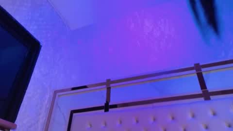 cameron_hearts online show from 03-09-26, 12:31