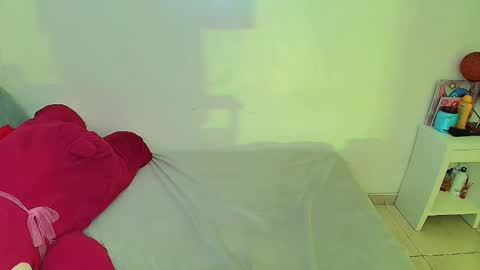 CAMI online show from 05-12-26, 04:31
