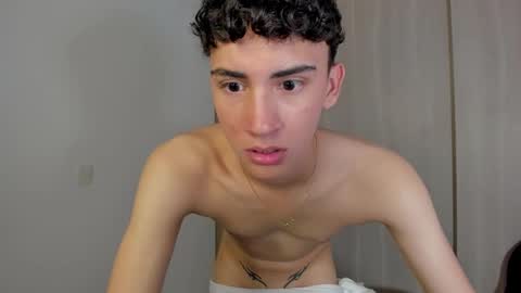 Snapshot of camiboy666 chatting on 12-19-25, 01:12 Camilo online show from 12-19-25, 01:12