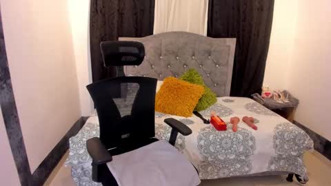   online show from 03-20-26, 11:20