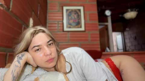 camii19y online show from 11-10-25, 07:02