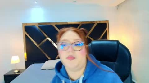 Camila Osorio online show from 05-29-26, 08:07