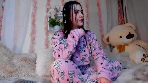 Camii Lopez online show from 11-14-25, 05:28