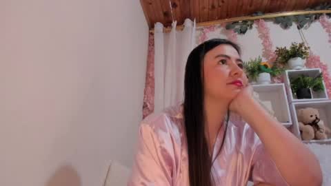 Snapshot of camiilalopee chatting on 04-29-26, 06:14 Camii Lopez online show from 04-29-26, 06:14