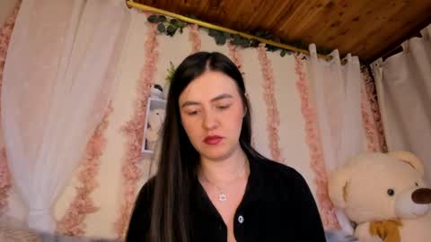 Snapshot of camiilalopee chatting on 05-09-26, 02:17 Camii Lopez online show from 05-09-26, 02:17