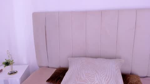 Cami online show from 12-22-24, 07:31