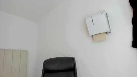 Cami online show from 02-17-25, 11:55