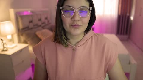 Camila buitrago online show from 12-09-24, 02:39